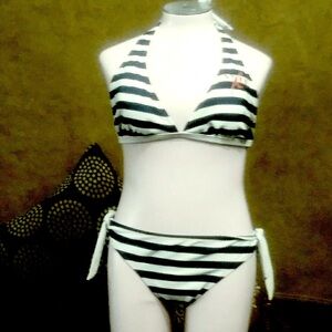 ⚜️"2-PIECE 'SYLT' ITALIAN DESIGNER BLUE AND WHITE STRIPED SWIMMING SUIT!"